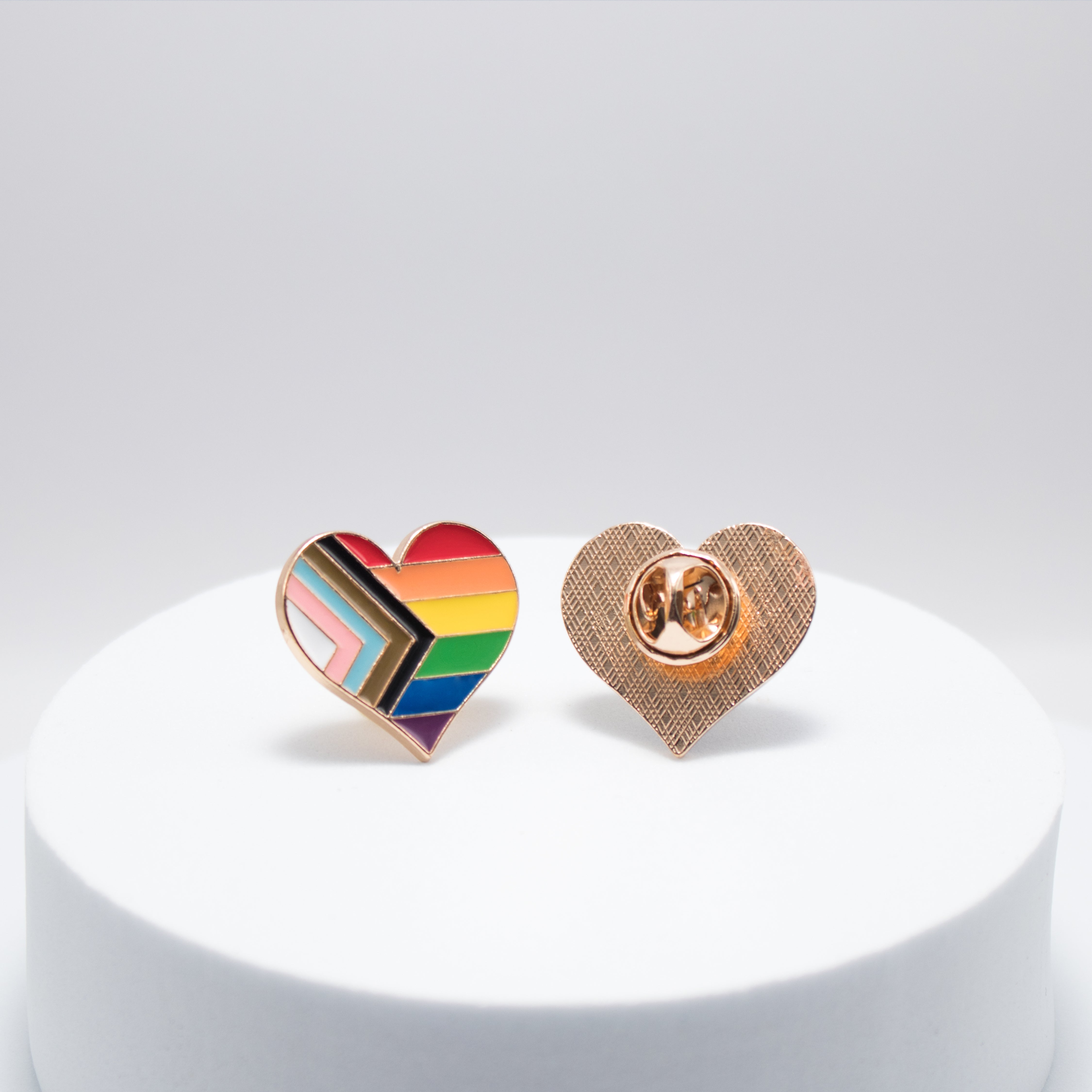 Progressive Pride Heart Pin – TransShape